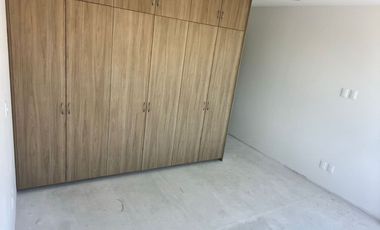 VENDO CASA RESIDENCIAL MONCAYO CALLE ENCINAS