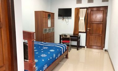 Kost, Homestay, Penginapan Harian Mingguan Bulanan di Ternate Dekat Kantor BPK RI