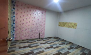CASA 3 PISOS EN VENTA 158 M2 HUAYCÁN - ATE