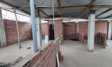 CASA 3 PISOS EN VENTA 158 M2 HUAYCÁN - ATE