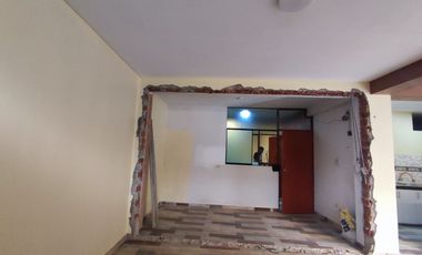 CASA 3 PISOS EN VENTA 158 M2 HUAYCÁN - ATE