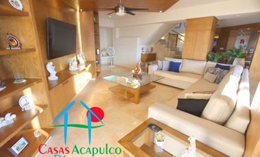 Casa en renta vacacional para 14 personas. Alberca privada y vista al mar. Incluye servicio de limpieza