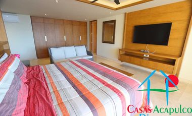 Casa en renta vacacional para 14 personas. Alberca privada y vista al mar. Incluye servicio de limpieza