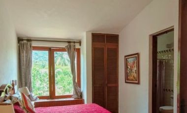 V408 Villa en Venta 2 recámaras Estilo Mexicano frente a campo de golf en Ixtapa