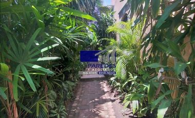 V408 Villa en Venta 2 recámaras Estilo Mexicano frente a campo de golf en Ixtapa