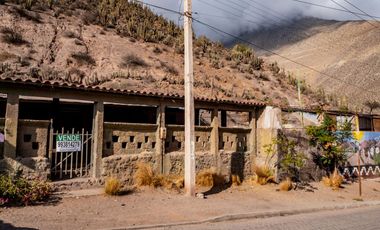 Sitio urbano de 648 m2, Valle del Elqui, habilitado para negocio. $55 millones