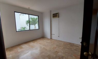 Via La Costa, Vendo/alquilo Casa 3 Dorm. en Urbanizacion Privada