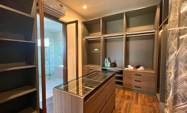 For Sale Good Price Ayala Southvale Primera Brand New House in Las Piñas, Daang Hari