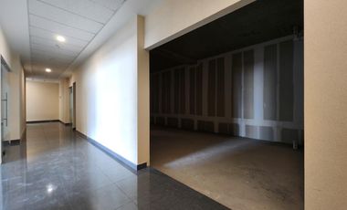 OPORTUNIDAD!!!!   Venta Oficina en Orbit a 20 min del centro de Querétaro