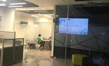 OPORTUNIDAD!!!!   Venta Oficina en Orbit a 20 min del centro de Querétaro