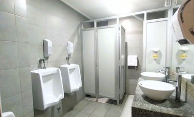 Oportunidad!!! Amplio Local Completamente Renovado