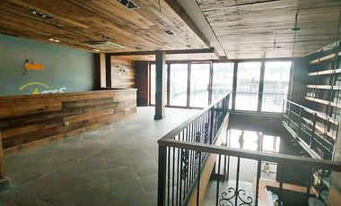 Oportunidad!!! Amplio Local Completamente Renovado