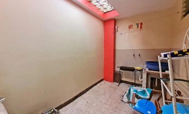 Venta de Casa Rentera, sector Centro Sur, García Goyena entre Villavicencio y Hernando de Zaera, cerca a Centro Cívico.