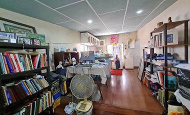 Venta de Casa Rentera, sector Centro Sur, García Goyena entre Villavicencio y Hernando de Zaera, cerca a Centro Cívico.