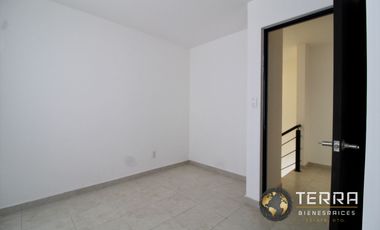 RENTA CASA🏡 Puerta De Piedra Residencial Coto 3 Celaya Gto.