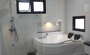 2 bed house with restaurant and private pool for sale in San Sai, Chiang Mai