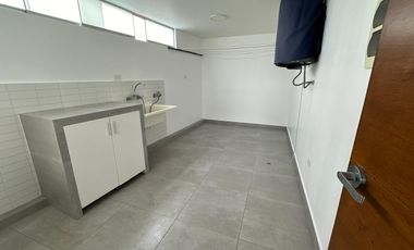 MODERNA CASA CON ACABADOS A1 Y PRECIOSA VISTA AL MAR Y AL GOLF