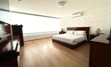 MODERNA CASA CON ACABADOS A1 Y PRECIOSA VISTA AL MAR Y AL GOLF