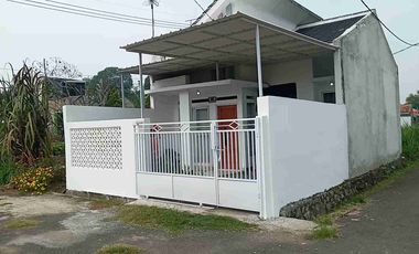 DIJUAL KOMPLEK PERUMAHAN DIBATUJAJAR BANDUNG BARAT