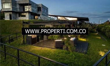 Arriendo casa sector el Escobero