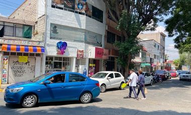 EDIFICIO CON USO DE SUELO COMERCIAL