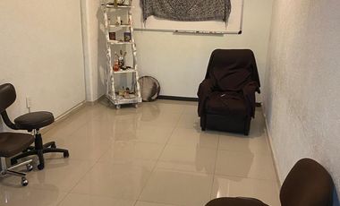 EDIFICIO CON USO DE SUELO COMERCIAL