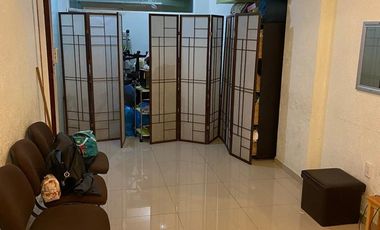 EDIFICIO CON USO DE SUELO COMERCIAL