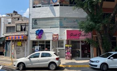 EDIFICIO CON USO DE SUELO COMERCIAL