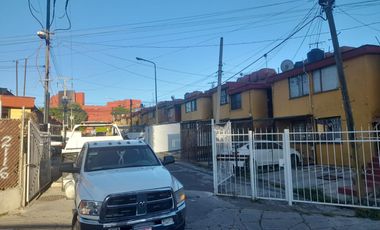 Duplex, planta alta  a 5 minutos de Sam´s La Noria, Superama del Circuito Interior, Angelópolis, Ánimas, Prados Agua Azul
