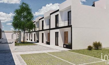 $2,500,000 Una Casa con Jardín, Roof Garden, Alberca, 3 Recámaras en Jiutepec Morelos