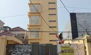 Disewakan Gedug Kantor 4 lantai di Embong Cerme, Surabaya