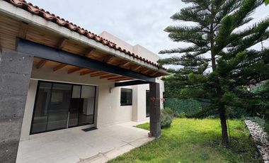 RENTA DE CASA EN FRACCIONAMIENTO BALVANERA GOLF POLO & COUNTRY CLUB  QUERÉTARO