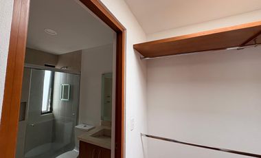 RENTA DE CASA EN FRACCIONAMIENTO BALVANERA GOLF POLO & COUNTRY CLUB  QUERÉTARO