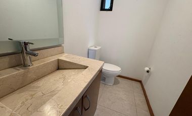 RENTA DE CASA EN FRACCIONAMIENTO BALVANERA GOLF POLO & COUNTRY CLUB  QUERÉTARO