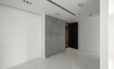 Oficina en arriendo en Alto Prado.