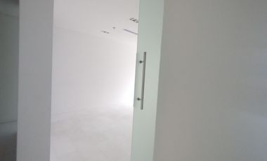 Oficina en arriendo en Alto Prado.