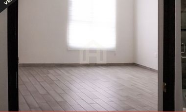 *CALENTADOR SOLAR+MINISPLIT DE REGALO!**FRACCIONAMIENTO EL CIELO, CASA EN VENTA CON JARDÍN GRANDE, LEÓN GUANAJUATO, ZONA NORTE