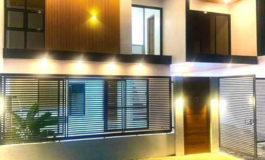 Premium Modern House  with Lakeview & Swimming Pool