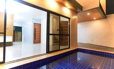 Premium Modern House  with Lakeview & Swimming Pool