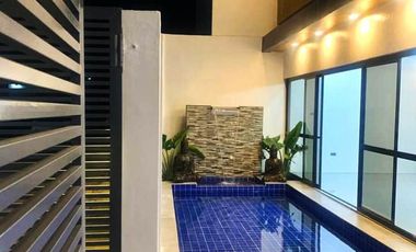 Premium Modern House  with Lakeview & Swimming Pool