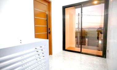 Premium Modern House  with Lakeview & Swimming Pool