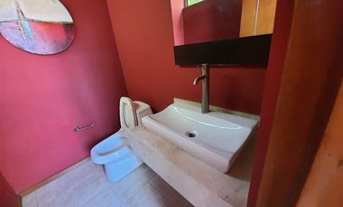 CASA AMUEBLADA EN RENTA EN LA HERRADURA EN MONTERREY NUEVO LEON