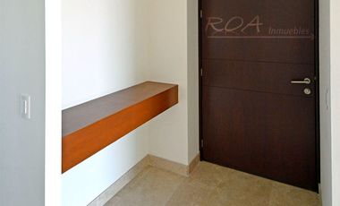 Puerta de Hierro Attala Tower Living English Spoken