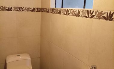 VENTA DE CASA, 226 M2, 4 DORMITORIOS, JARDIN, 2 PISOS + AZOTEA, 3 BAÑOS