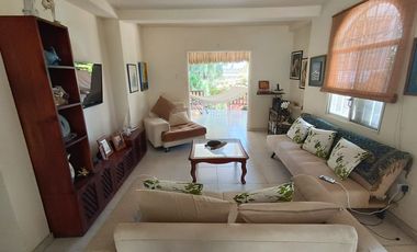 Ballenita, Venta Hermosa Casa 5 Dorm. con Vista y a Pocos metros del Mar