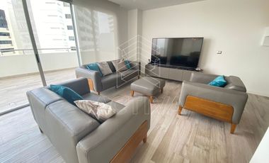 Departamento esquinero con balcón en Venta, edificio Santana Lofts