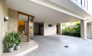 Brand New Luxurious RFO 4-Bedroom Townhouse for sale in Paco Manila near De La Salle University of Manila