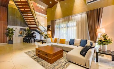 FOR SALE - Newly build 6Bedroom House and Lot at Multinational Village Paranaque City