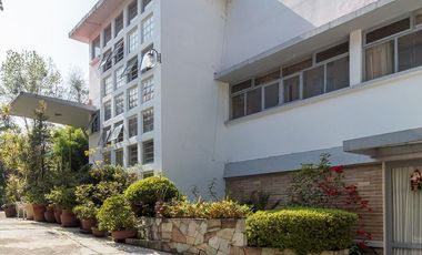 Casa en venta como terreno en Tlalpan centro