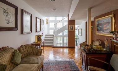 Casa en venta como terreno en Tlalpan centro